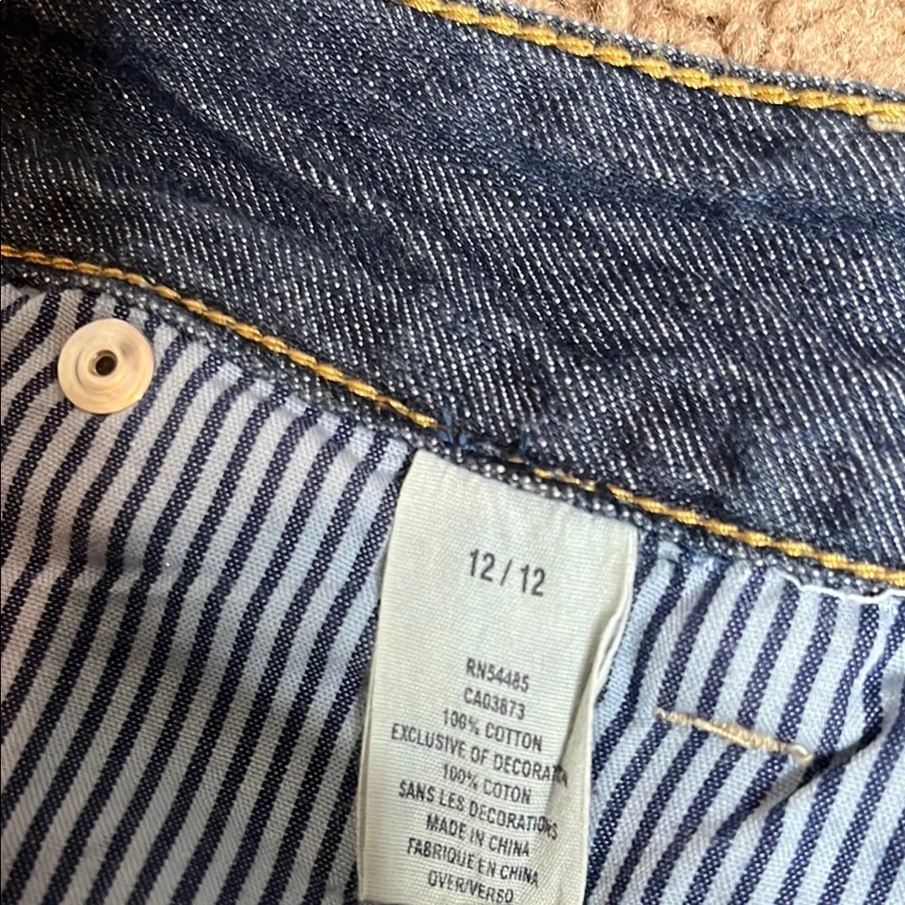 American Eagle Outfitters Slight Distressing Denim Shorts - Picture 6 of 7